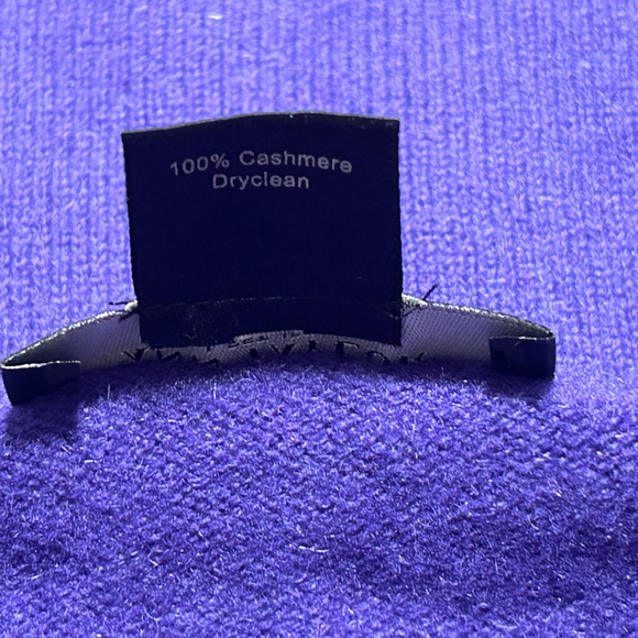 Ann Taylor Purple Cashmere Sweater Size Medium - Picture 4 of 8